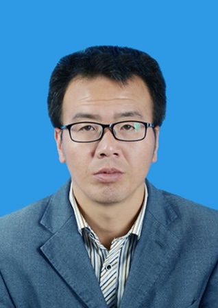 教师：安永刚